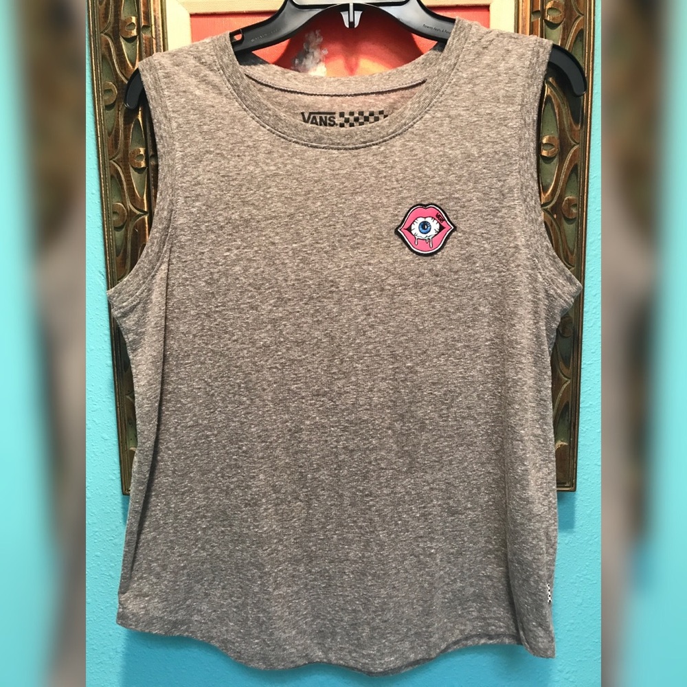 Vans top